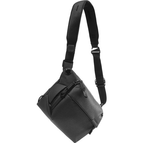 Peak Design 6L V2 Black Everyday Sling 002